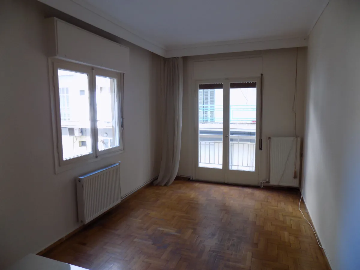 Ενοικιάζεται γκαρσονιέρα 57τ.μ 1ος υπερυψωμένος Ανάληψη - Νεα Παραλία